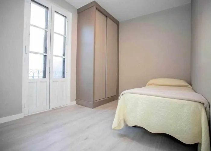 Hostal Viena Plaza Nueva Granada
